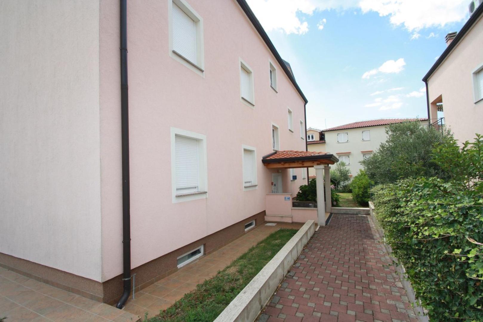 Apartment Mendikovic Пореч Экстерьер фото