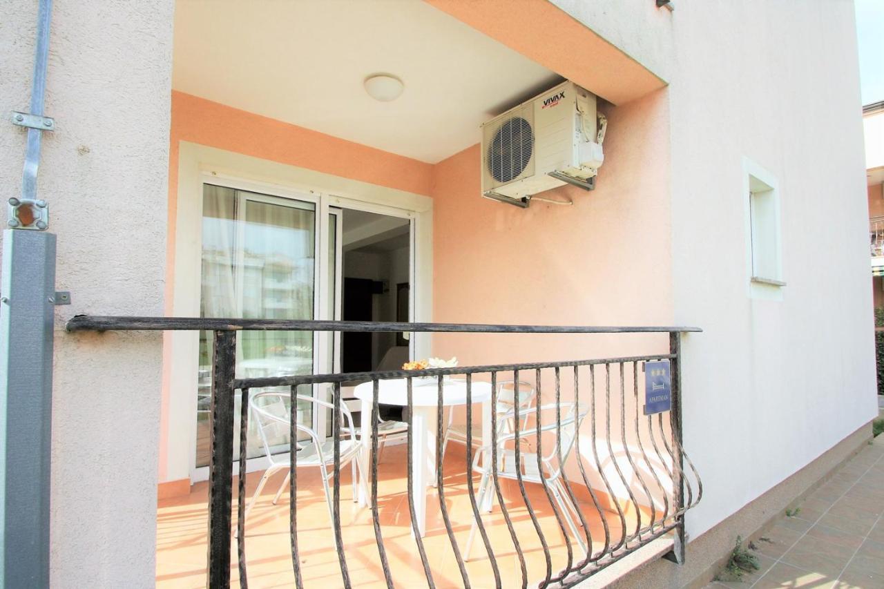 Apartment Mendikovic Пореч Экстерьер фото